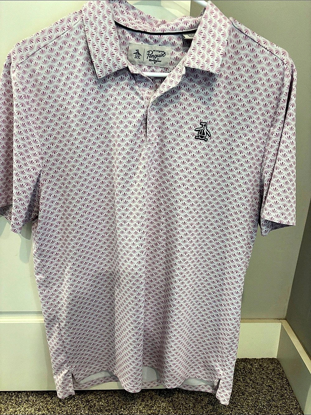 Original Penguin Geometric Polo in Pink & White Size Small Like New